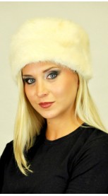 Il cappello in pelliccia di visone, e‘ sempre alla moda